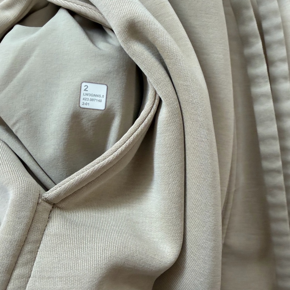 Lululemon Softstreme Cinched Waist Jacket Size 2 - Picture 6 of 7